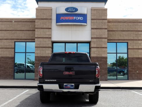 Used 2016 GMC Sierra 1500 SLT w/ SLT Premium Package AWD/4WD image 7