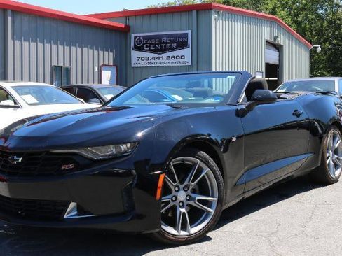 Used 2020 Chevrolet Camaro LT w/ RS Package RWD image 5