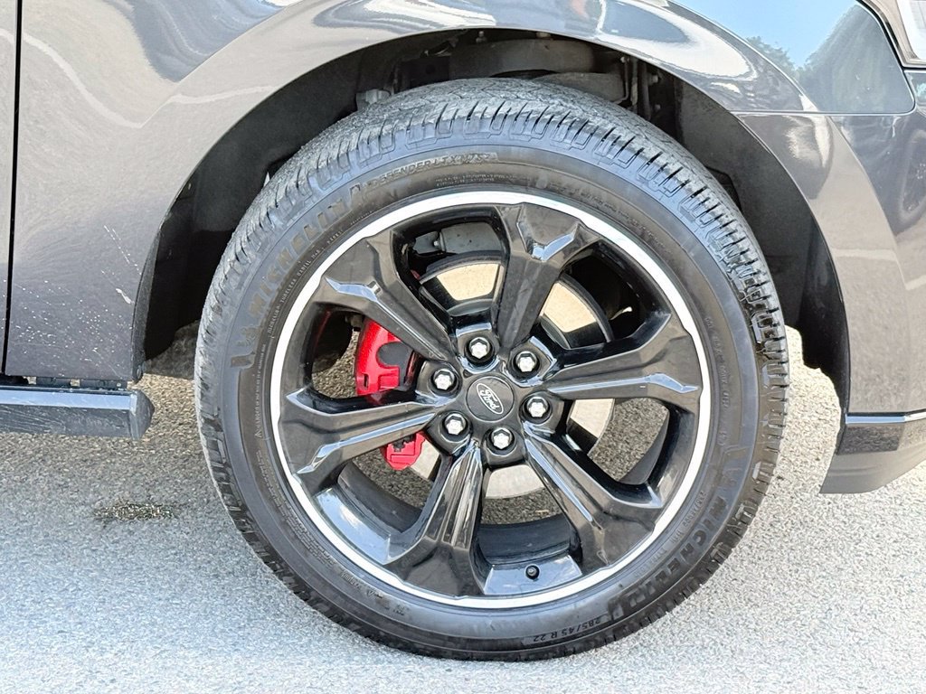 Used 2023 Ford Expedition Limited AWD/4WD image 12
