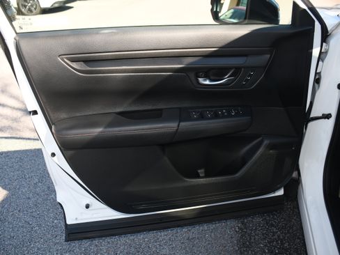 Used 2024 Honda CR-V Sport-L image 10