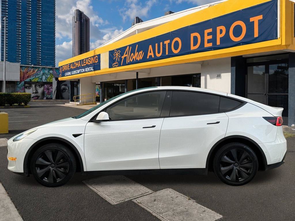 Used 2021 Tesla Model Y Long Range AWD/4WD image 2