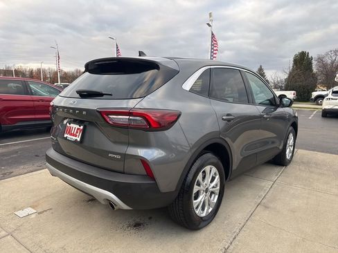 Certified 2023 Ford Escape Active w/ Tech Pack #1 image 9