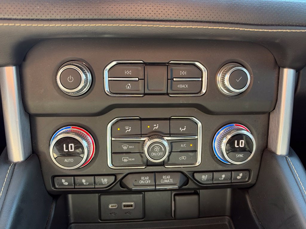 Used 2021 GMC Yukon SLT w/ SLT Luxury Plus Package AWD/4WD image 25