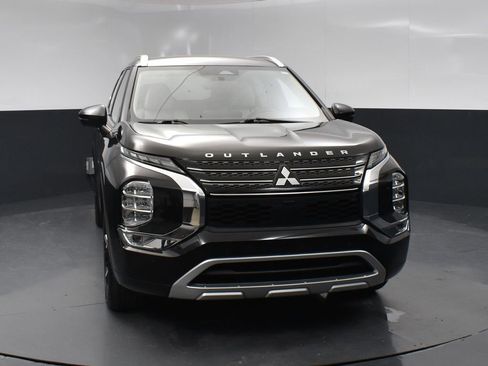 Used 2023 Mitsubishi Outlander SEL 40th Anniversary image 7