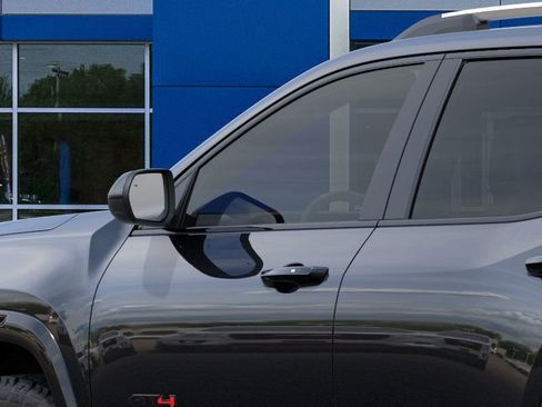 New 2026 GMC Terrain AT4 w/ Convenience Package III image 36