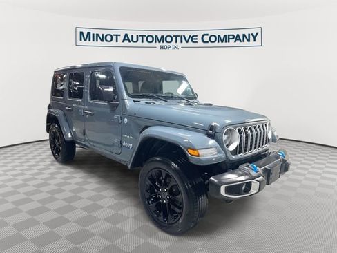 Certified 2024 Jeep Wrangler Unlimited Sahara AWD/4WD image 1