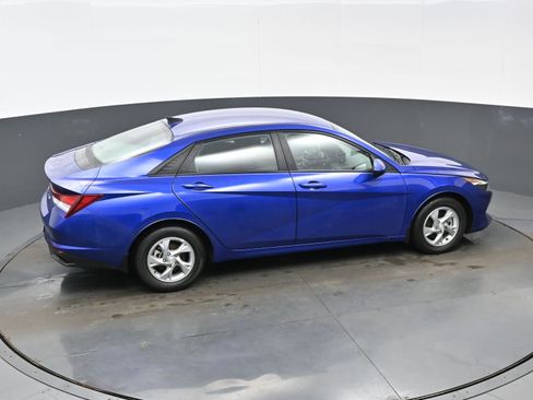 Used 2023 Hyundai Elantra SE image 36