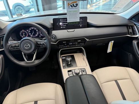 New 2026 MAZDA MAZDA3 2.5 S Hatchback w/ Premium Pkg image 25