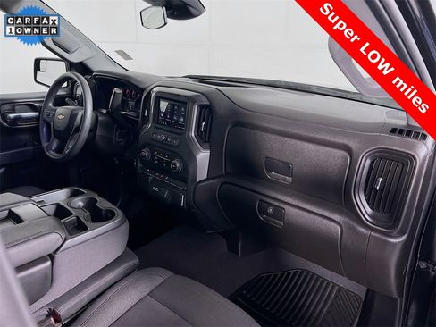 Used 2025 Chevrolet Silverado 1500 Custom w/ Turbomax Blackout Package image 26