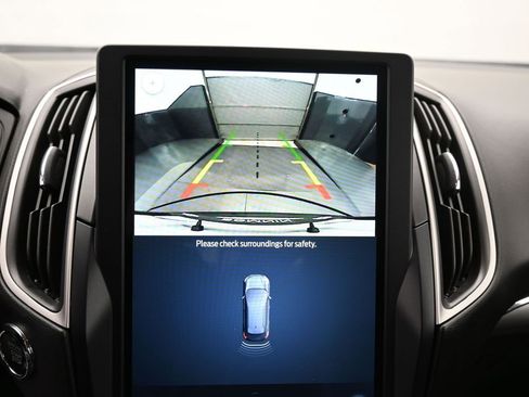 Used 2024 Ford Edge SEL w/ Sport Appearance Package image 11