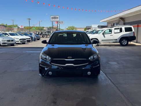 Used 2020 Kia Forte LXS image 2