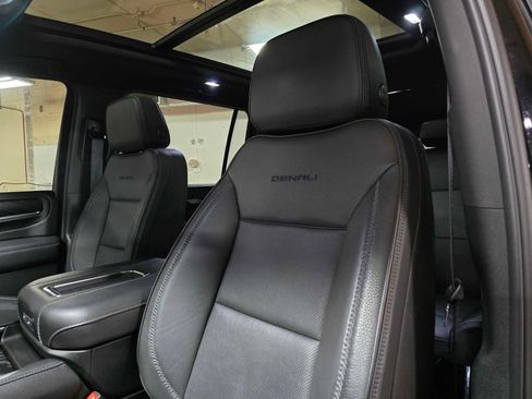 Used 2024 GMC Yukon XL Denali w/ Max Trailering Package image 25