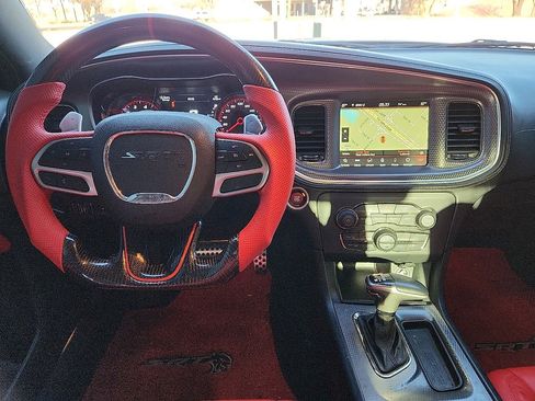 Used 2022 Dodge Charger SRT Hellcat w/ Harman/Kardon Audio Group image 6