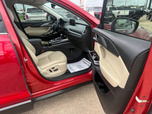 Used 2019 MAZDA CX-9 Touring w/ Touring Premium Package image 9