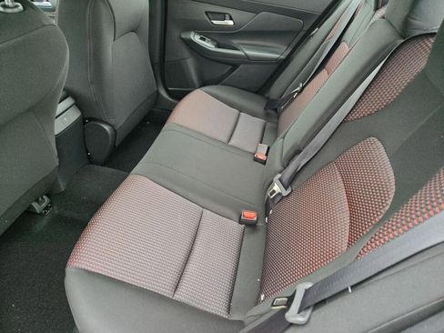 New 2026 Nissan Sentra SR w/ Floor Mat Package FWD image 15
