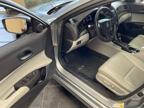 Certified 2018 Acura ILX w/ Special Edition Package FWD image 10