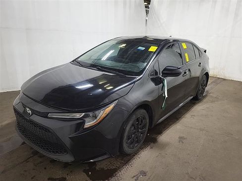 Used 2021 Toyota Corolla LE FWD image 1