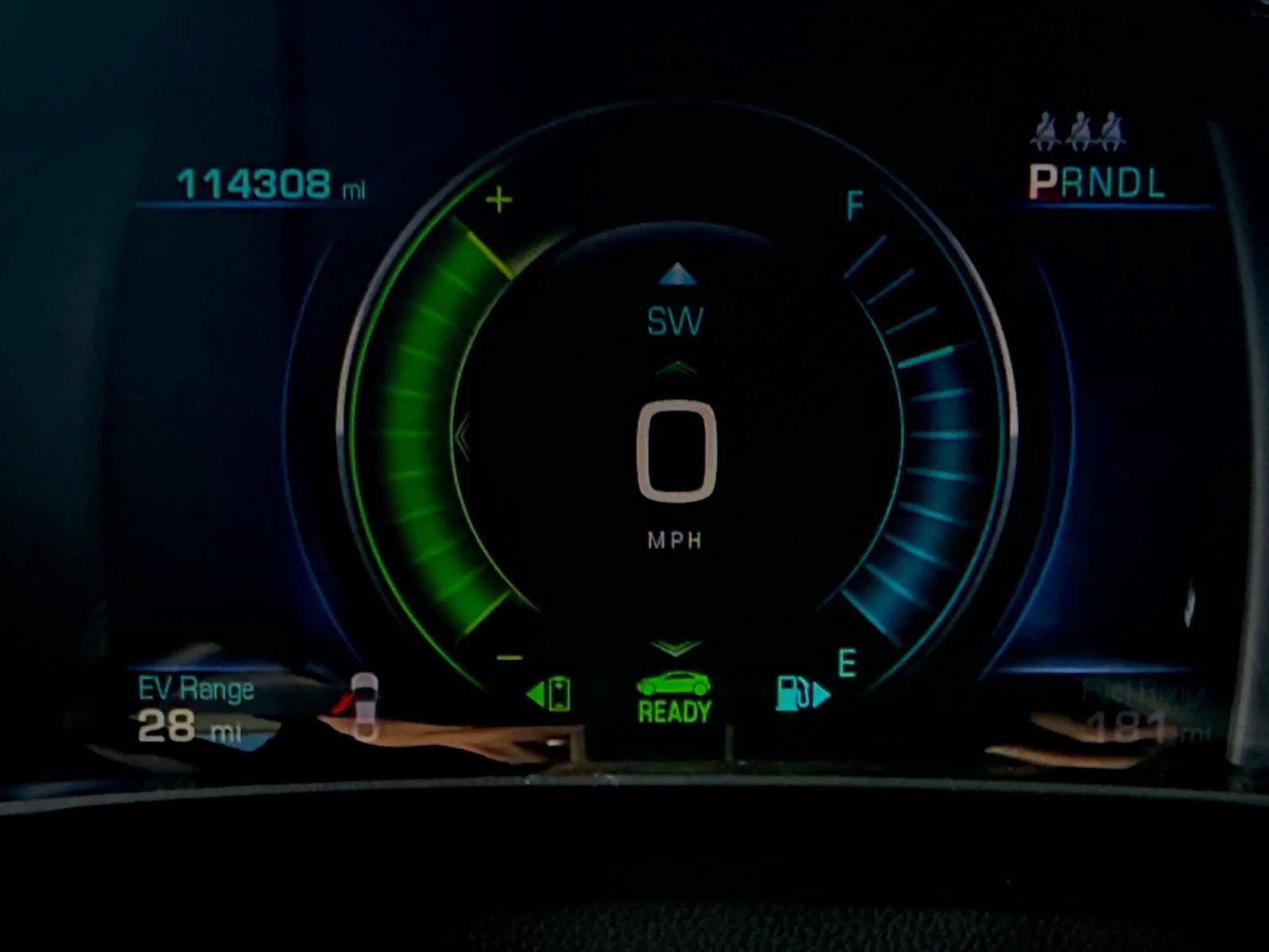 Used 2016 Chevrolet Volt Premier w/ Driver Confidence Package FWD image 23