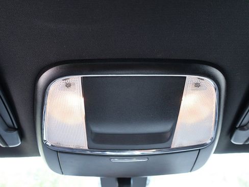 Used 2023 Dodge Charger SXT image 45