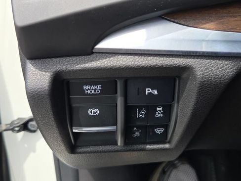 Used 2017 Acura MDX SH-AWD w/ Advance Package image 26