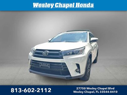 Used 2019 Toyota Highlander SE