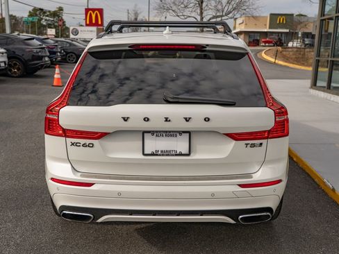 Used 2020 Volvo XC60 T5 R-Design w/ Protection Package Premier image 5