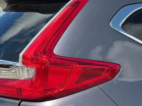 Used 2018 Honda CR-V LX image 6