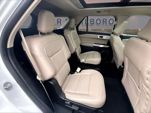 Certified 2023 Ford Explorer Limited w/ Limited Technology Package AWD/4WD image 27