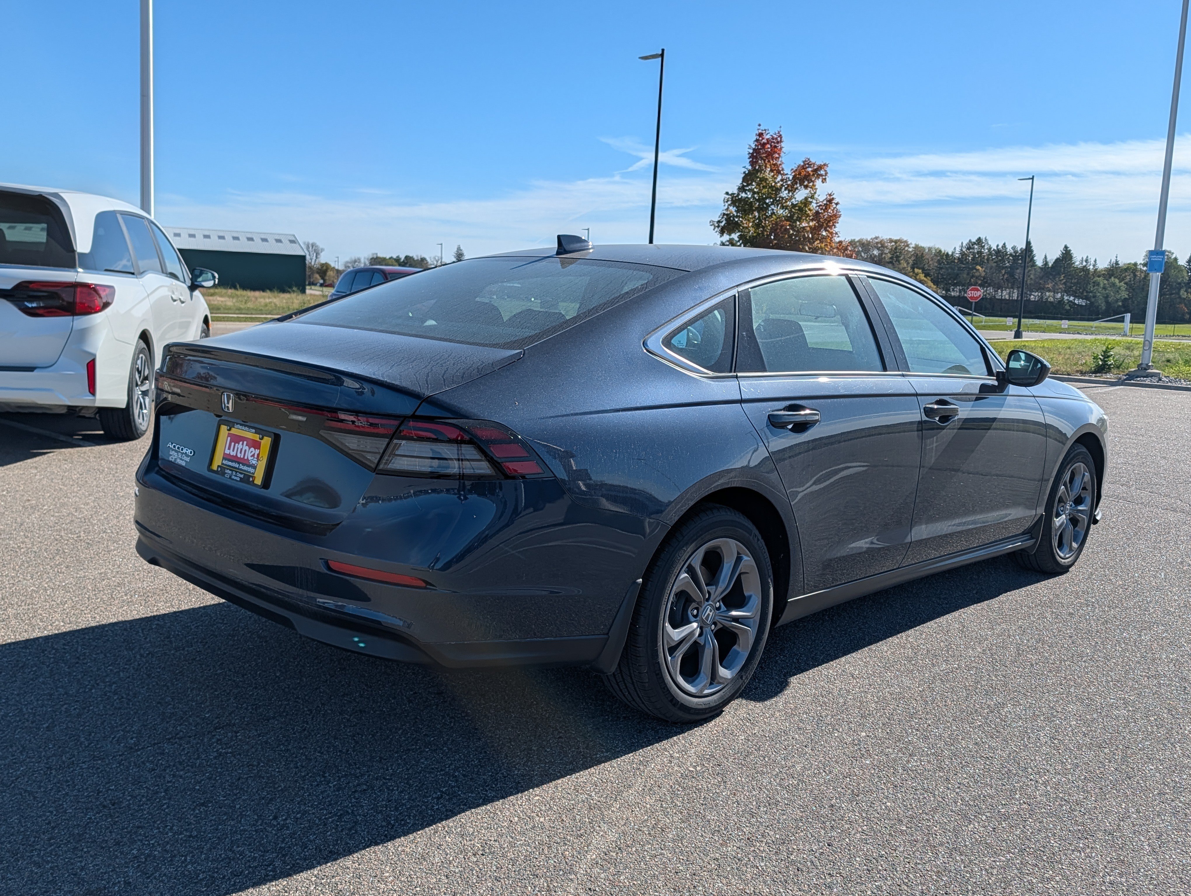 Used 2024 Honda Accord EX image 4
