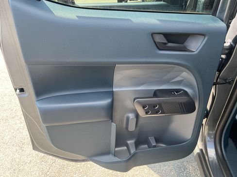 New 2025 Ford Maverick XLT w/ XLT Luxury Package image 10