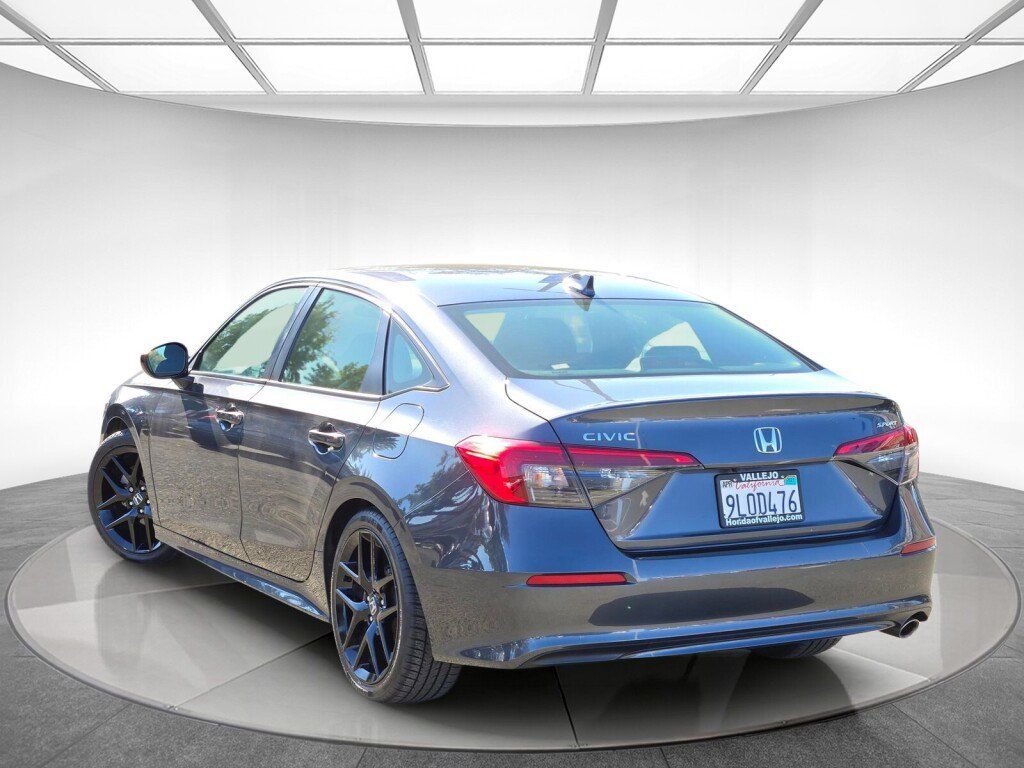 Certified 2024 Honda Civic Sport image 5