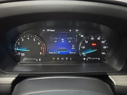 Used 2024 Ford Explorer XLT w/ Equipment Group 202A AWD/4WD image 25