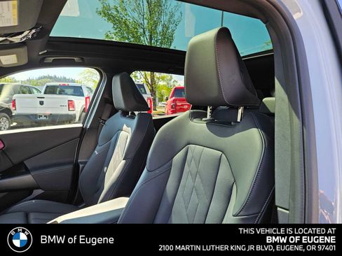 Used 2025 BMW X3 xDrive30i AWD/4WD image 25