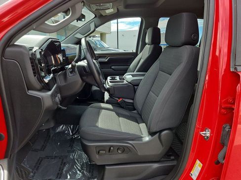 Used 2023 Chevrolet Silverado 1500 LT AWD/4WD image 18