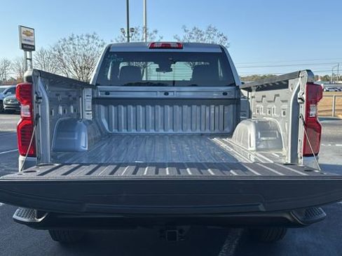 Used 2026 Chevrolet Silverado 1500 W/T w/ WT Value Package image 9