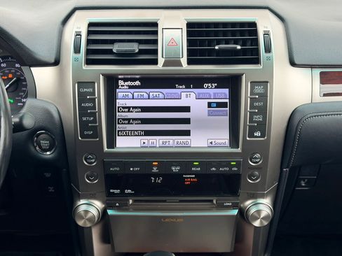 Used 2011 Lexus GX 460 Premium AWD/4WD image 25
