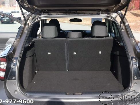 Used 2025 Nissan Kicks S image 15