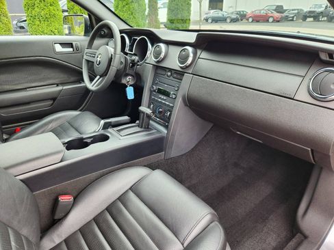 Used 2007 Ford Mustang GT Premium RWD image 7