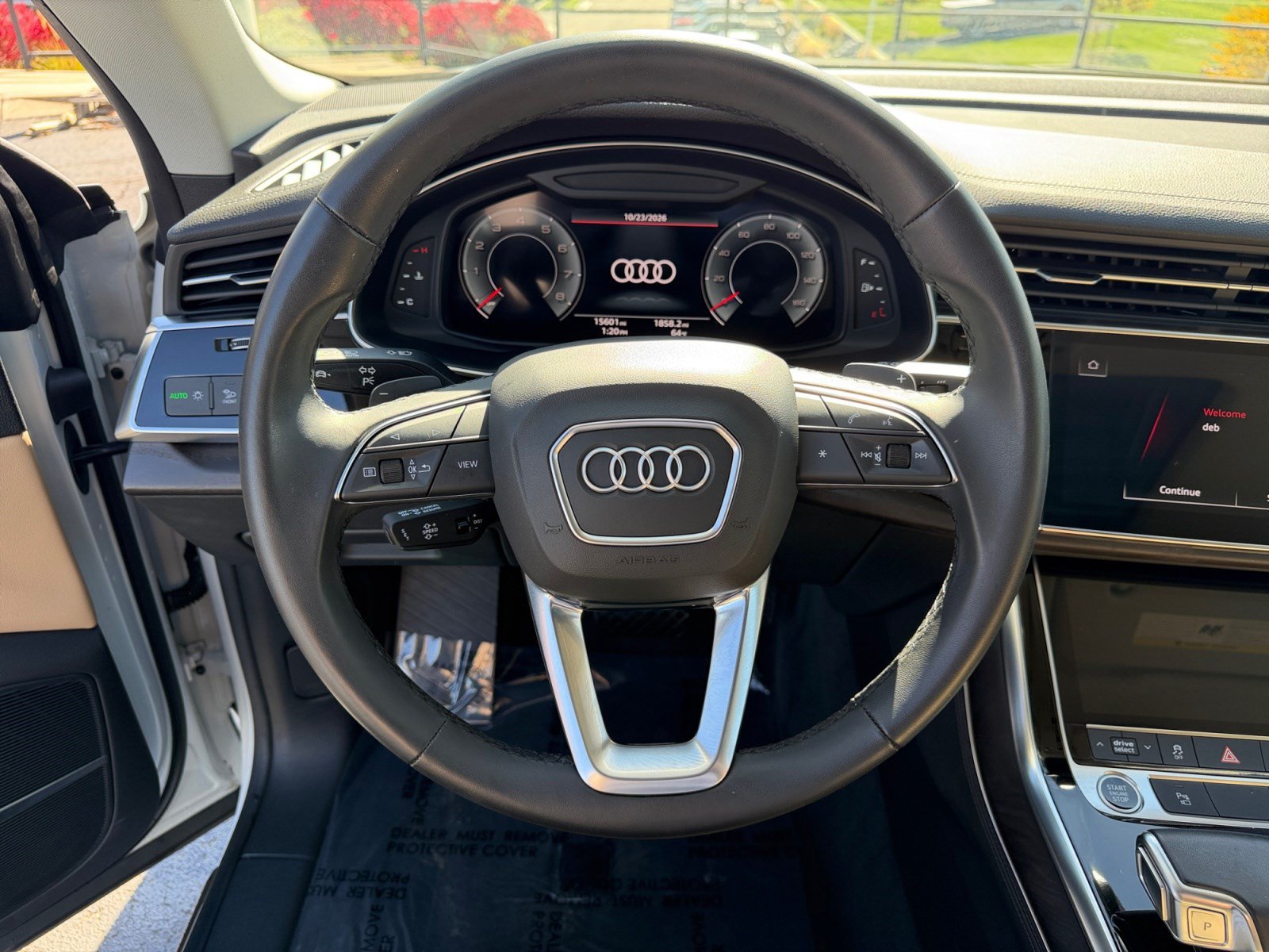 Used 2023 Audi Q8 Premium Plus AWD/4WD image 9