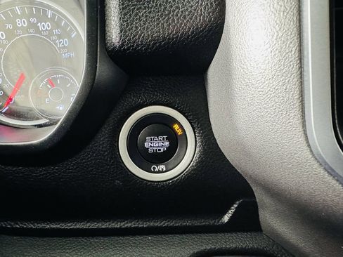 Used 2025 RAM 1500 Big Horn AWD/4WD image 16