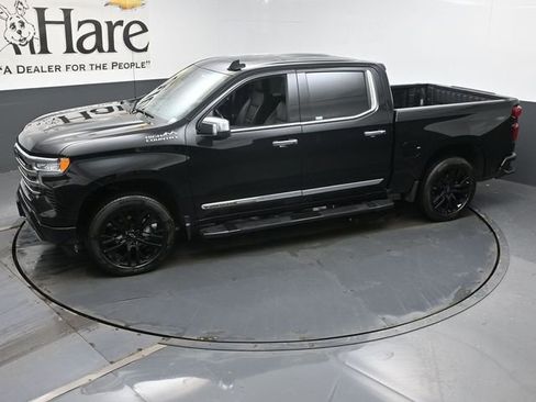 Used 2022 Chevrolet Silverado 1500 High Country w/ High Country Premium Package image 57