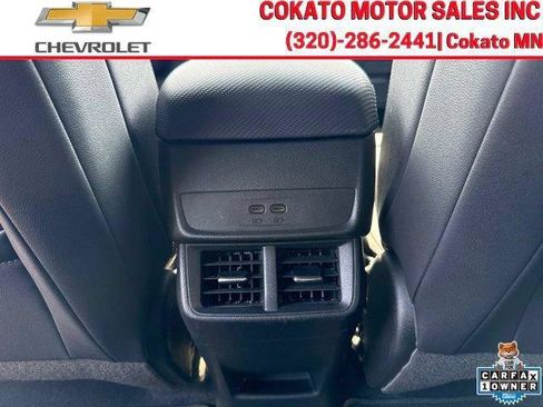 Used 2026 Chevrolet Equinox LT w/ Convenience Package II AWD/4WD image 13