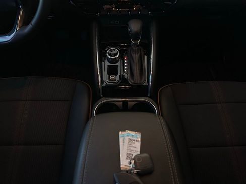 Certified 2024 GMC Canyon AT4 w/ Technology Package image 21