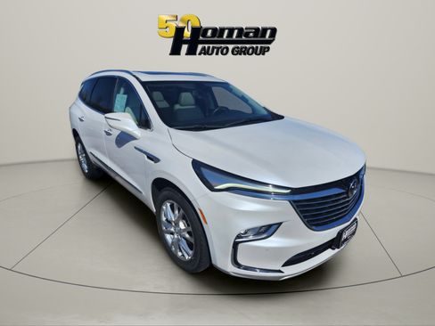 Used 2023 Buick Enclave Essence w/ Experience Buick Package AWD/4WD image 7