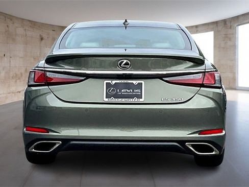 New 2025 Lexus ES 350 w/ Premium Package image 4
