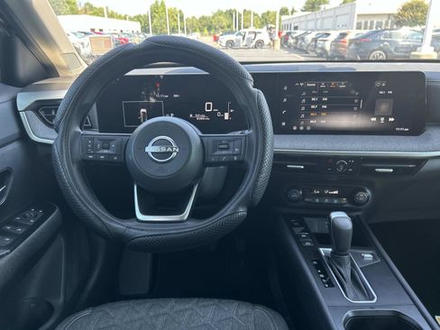 Used 2026 Nissan Kicks SV FWD image 13