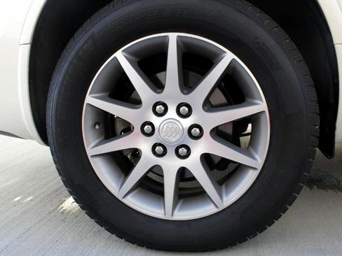 Used 2015 Buick Enclave Leather image 35