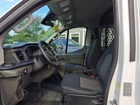 Used 2025 Ford Transit 250 Low Roof w/ Exterior Upgrade Package RWD image 14