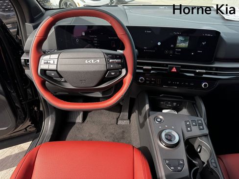 New 2026 Kia Sportage SX Prestige image 13