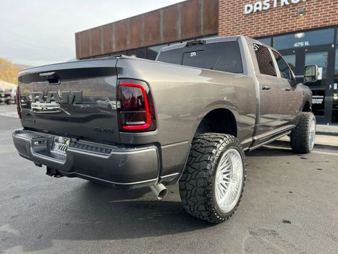 Used 2025 RAM 2500 Laramie image 31